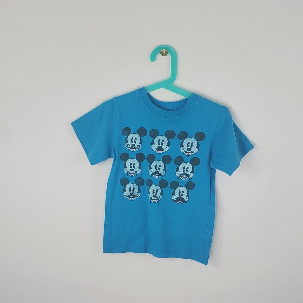 Mickey Mouse graphic Tee shirt